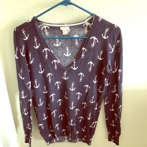 Long sleeve v neck sweater